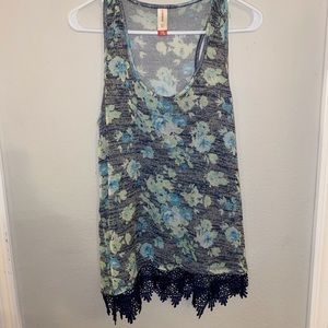 Women’s blouse